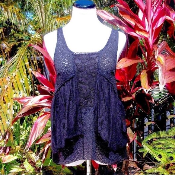 Free People Black Ruffle Tank - Picture 2 of 8
